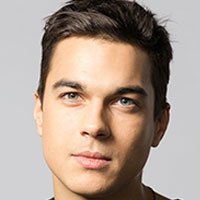 Белошапка Константин